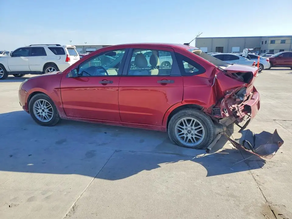 2010 FORD FOCUS SE  