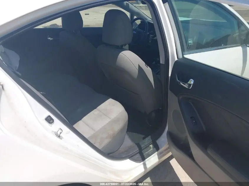 2015 KIA FORTE EX