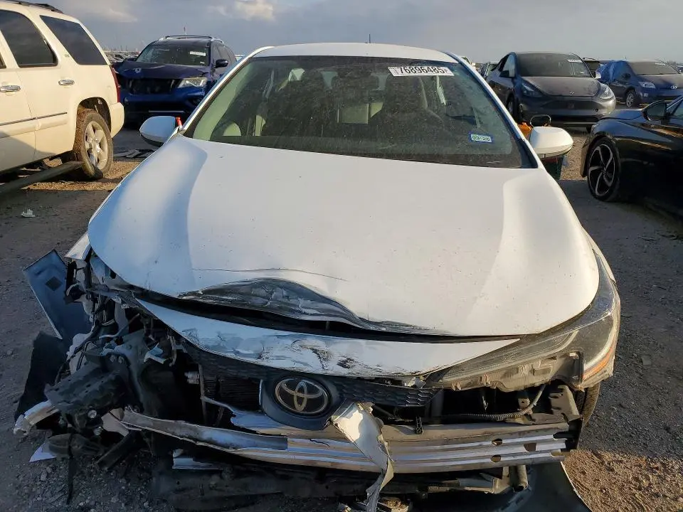 2021 TOYOTA COROLLA LE  