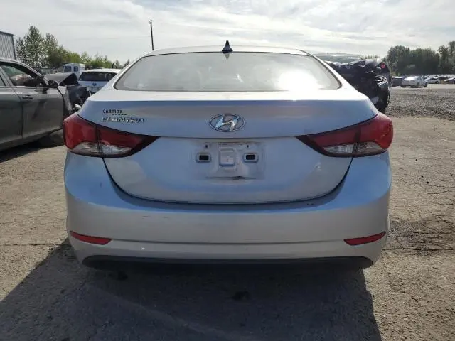 2016 HYUNDAI ELANTRA SE  
