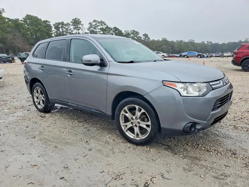 2014 MITSUBISHI OUTLANDER SE  