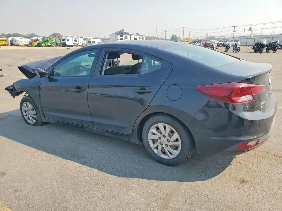 2020 HYUNDAI ELANTRA SE  