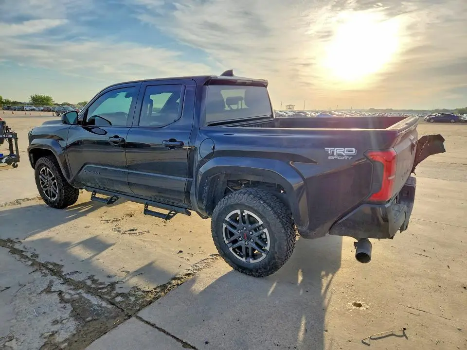 2025 TOYOTA TACOMA TRD SPORT  