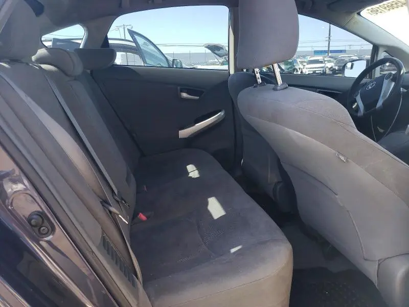 2010 TOYOTA PRIUS II  