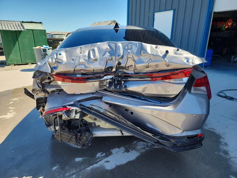 2023 HYUNDAI ELANTRA LIMITED  