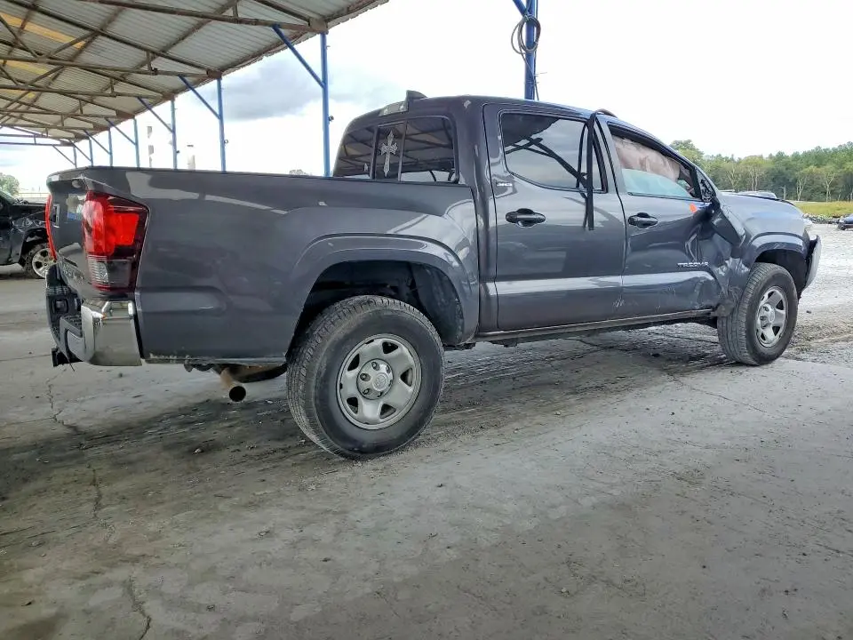 2020 TOYOTA TACOMA SR5  