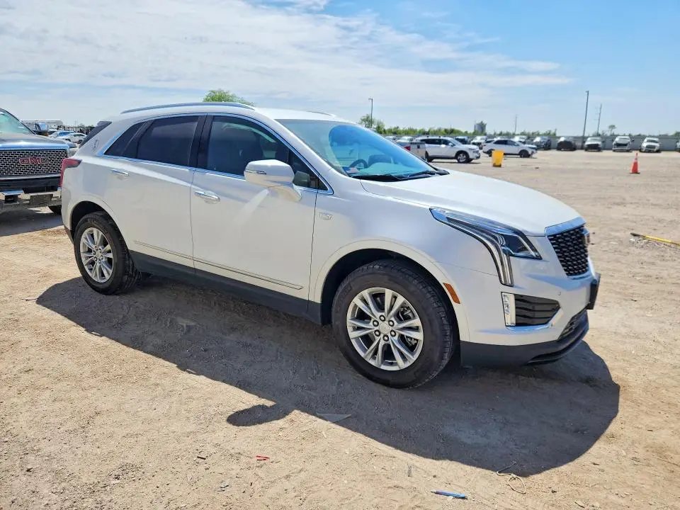 2025 CADILLAC XT5 LUXURY  