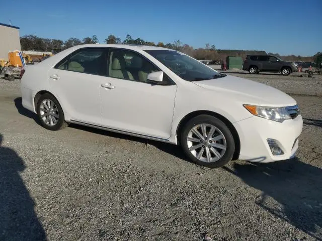 2012 TOYOTA CAMRY SE  