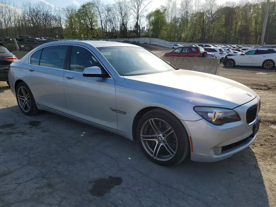 2012 BMW 750 LXI  