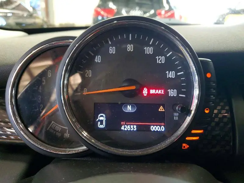 2017 MINI COOPER S  