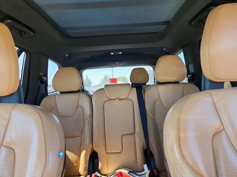 2018 VOLVO XC90 T6  