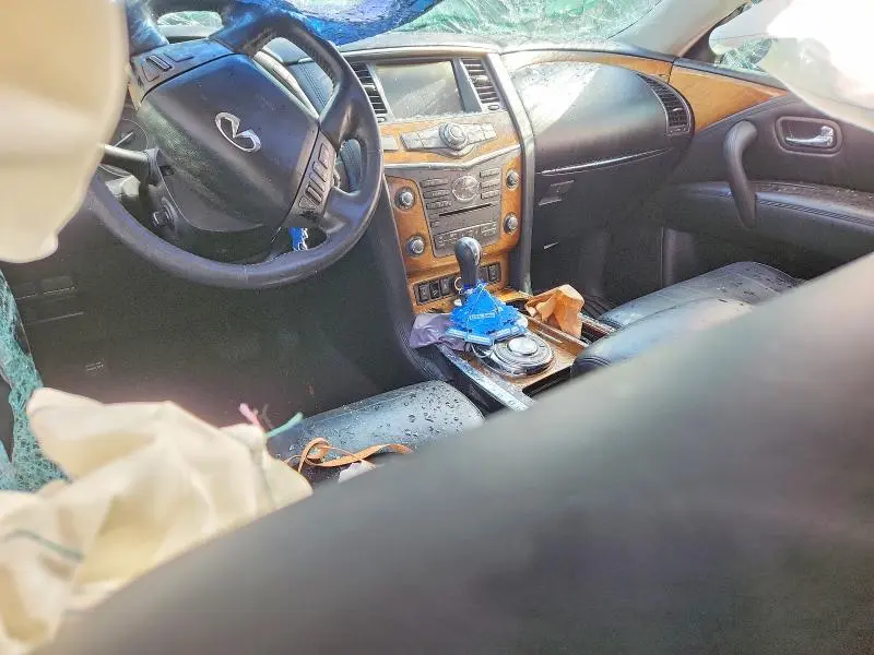 2014 INFINITI QX80   