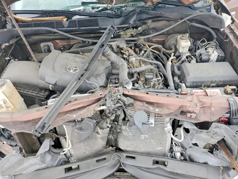 2016 TOYOTA TUNDRA SR5  