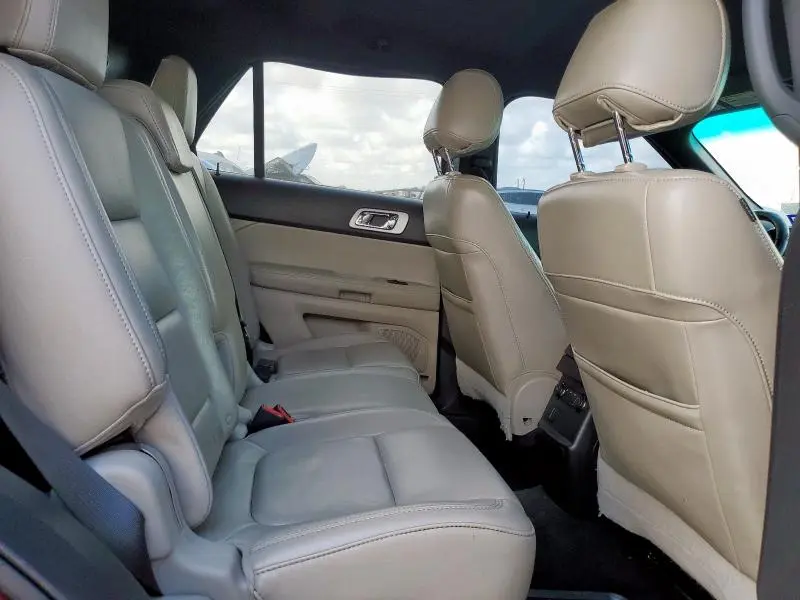 2011 FORD EXPLORER XLT  