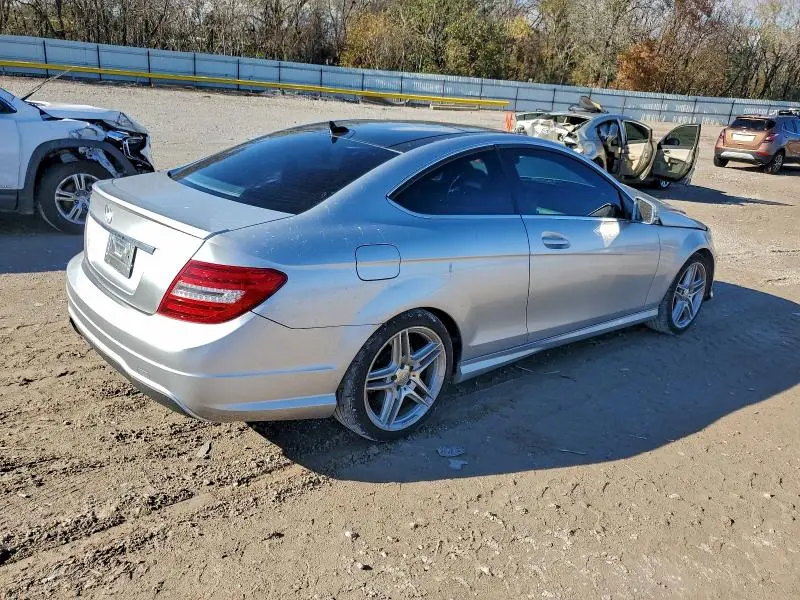 2015 MERCEDES-BENZ C 250  