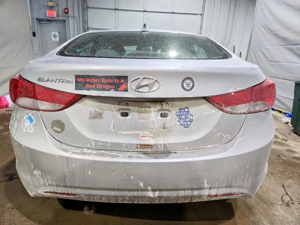 2011 HYUNDAI ELANTRA GLS  