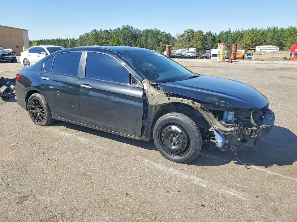 2017 HONDA ACCORD LX  
