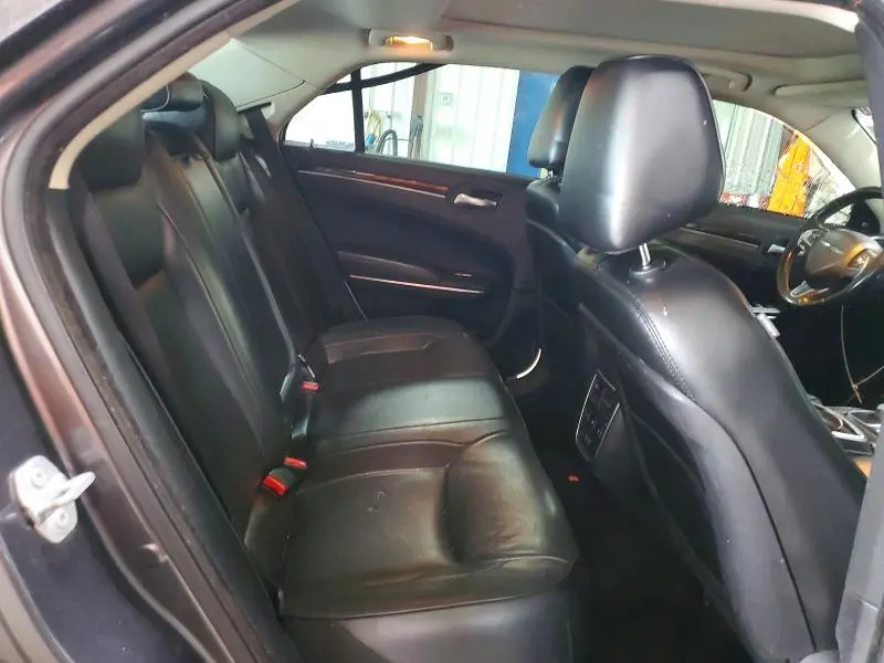 2016 CHRYSLER 300C   
