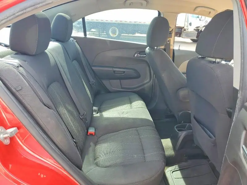 2014 CHEVROLET SONIC LT  