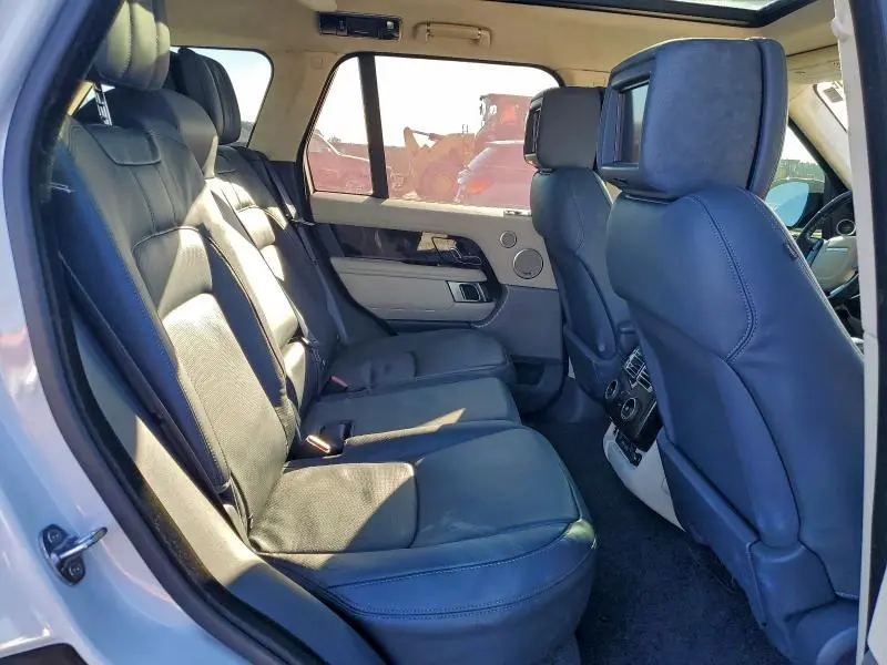 2018 LAND ROVER RANGE ROVER SUPERCHARGED  