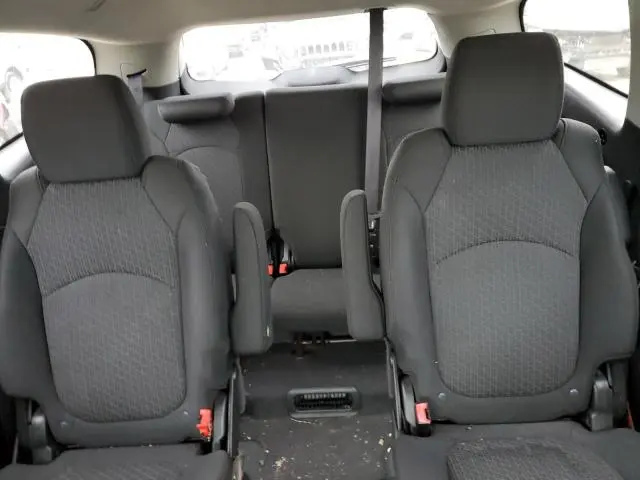 2011 CHEVROLET TRAVERSE LT  