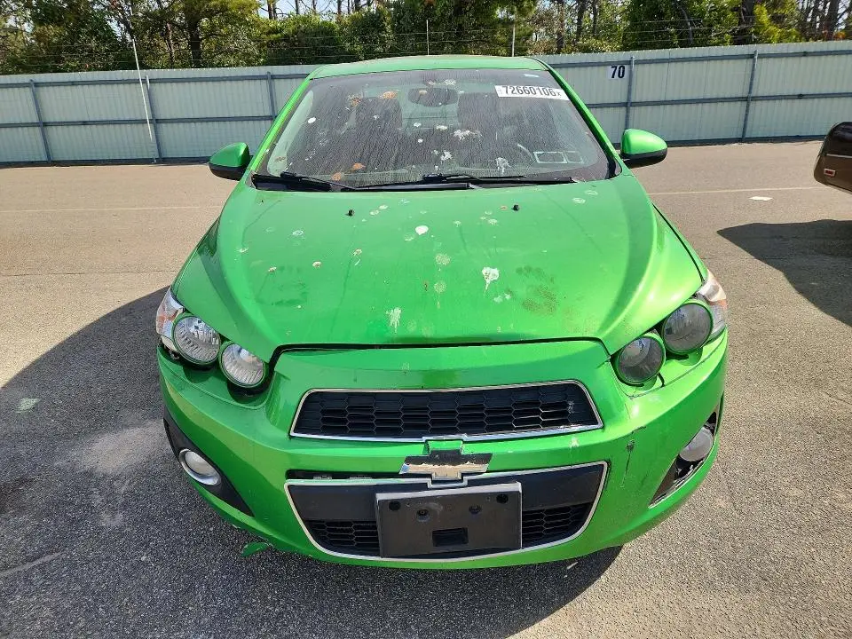 2015 CHEVROLET SONIC LT  
