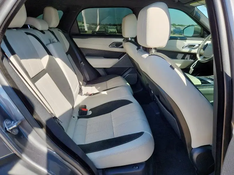 2018 LAND ROVER RANGE ROVER VELAR R-DYNAMIC SE  