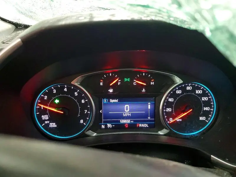 2020 CHEVROLET EQUINOX LT  
