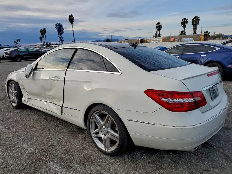 2011 MERCEDES-BENZ E 350  