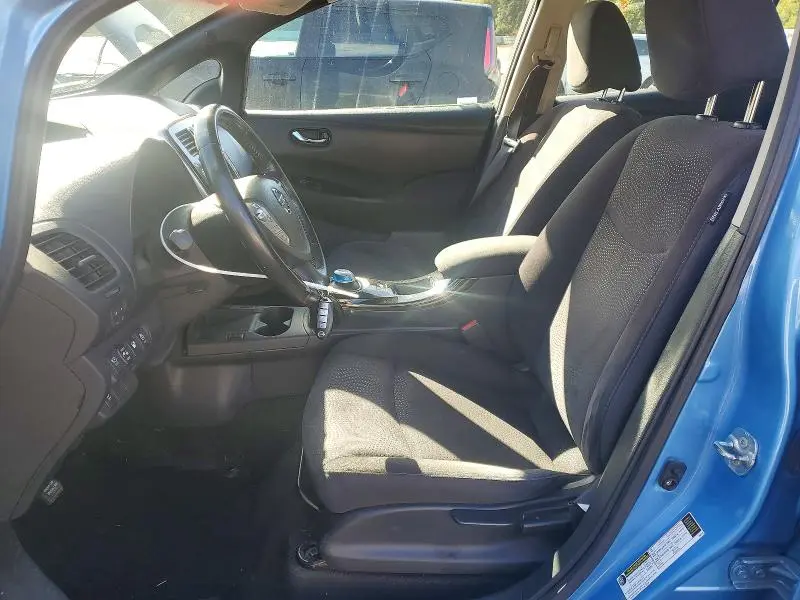 2013 NISSAN LEAF S  