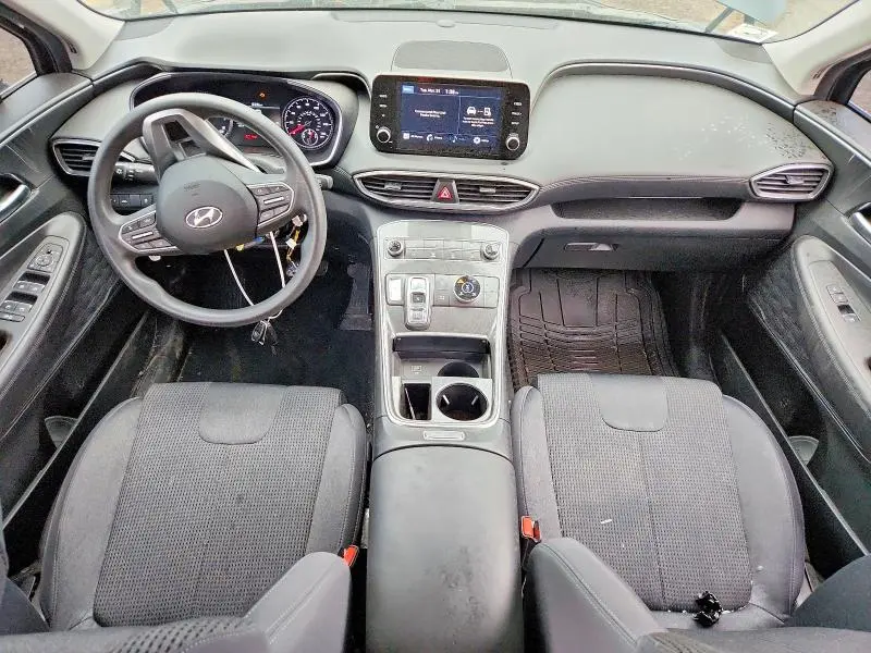 2022 HYUNDAI SANTA FE SE  
