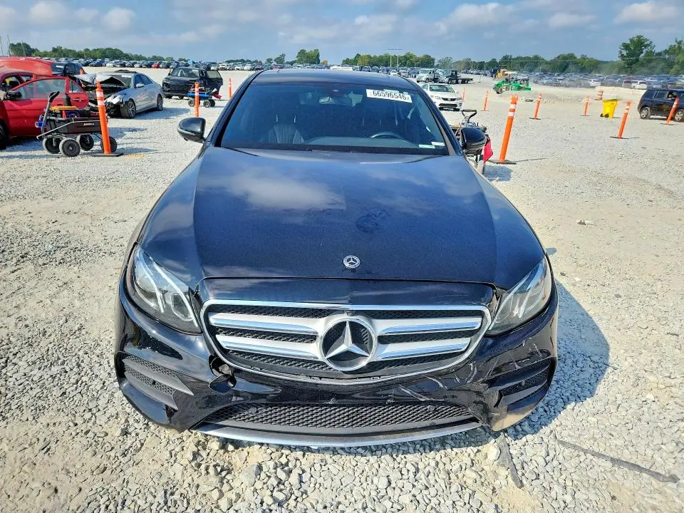2019 MERCEDES-BENZ E 300  