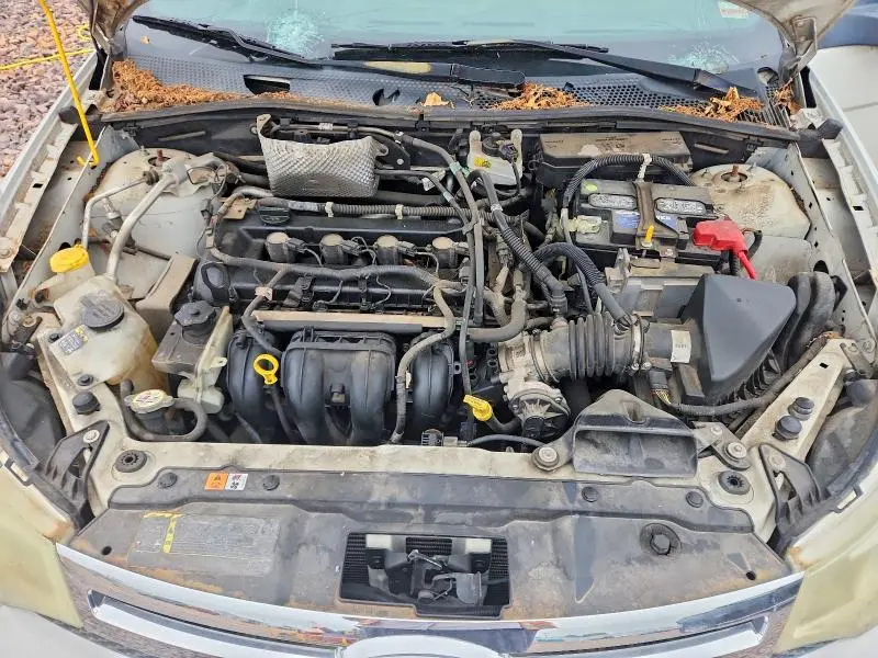 2010 FORD FOCUS SE  