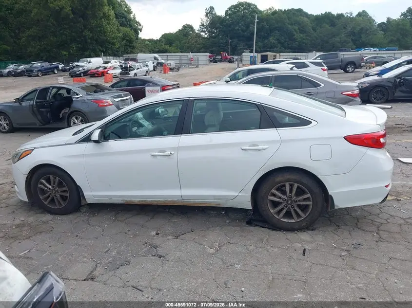 2017 HYUNDAI SONATA SE