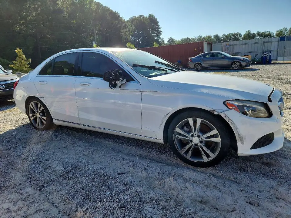 2017 MERCEDES-BENZ C 300  
