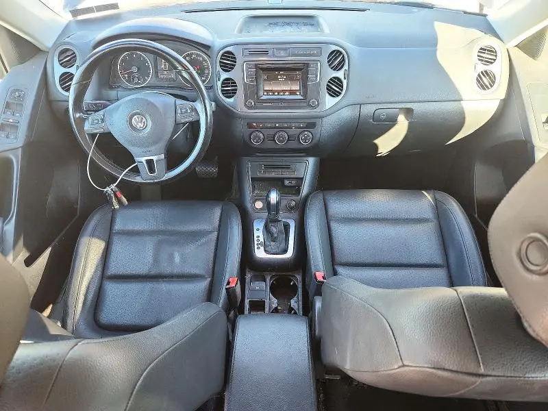 2016 VOLKSWAGEN TIGUAN S  