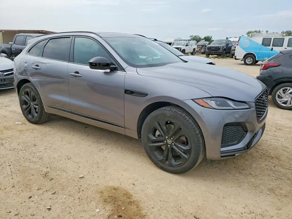 2024 JAGUAR F-PACE R-DYNAMIC S  