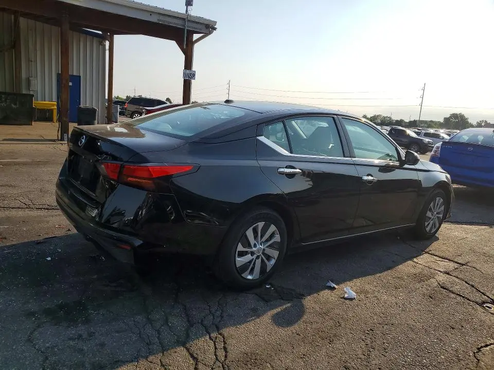 2020 NISSAN ALTIMA S  