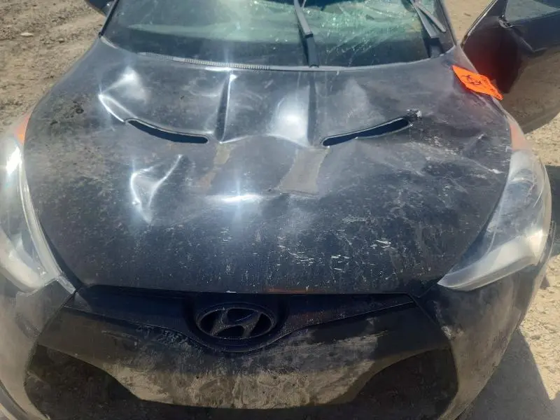 2013 HYUNDAI VELOSTER BASE  