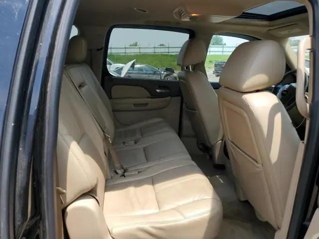 2013 CHEVROLET SUBURBAN K1500 LT  