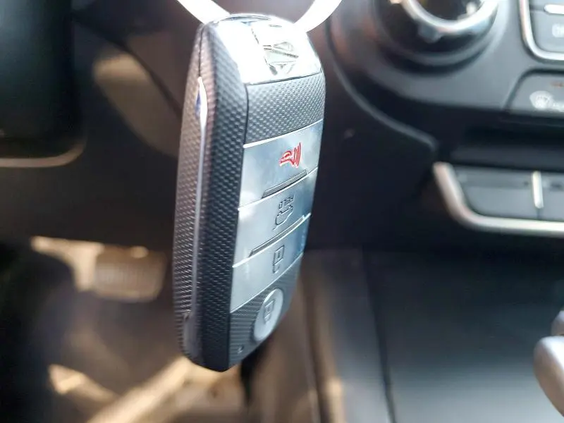 2020 KIA SORENTO S  