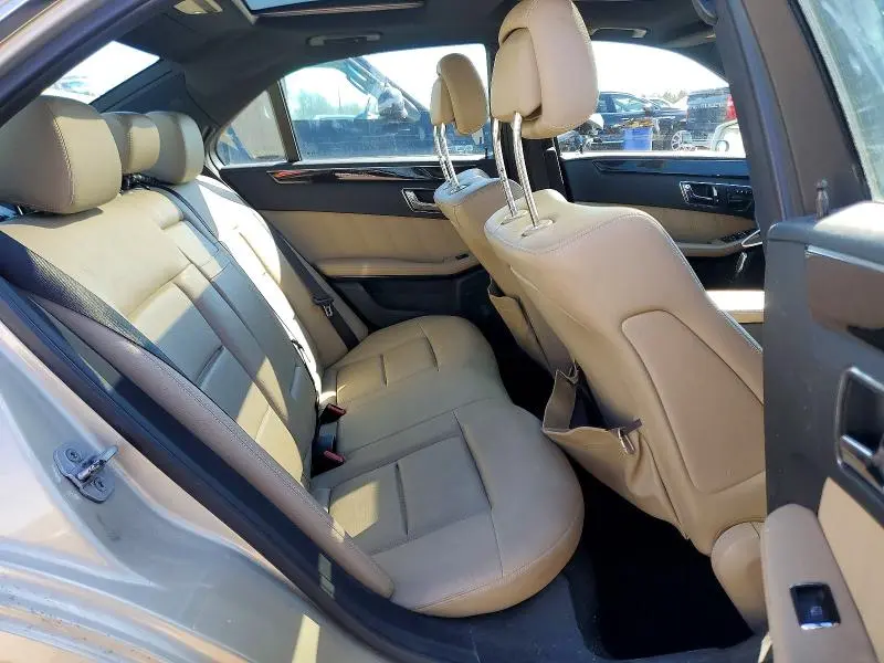 2010 MERCEDES-BENZ E 350  