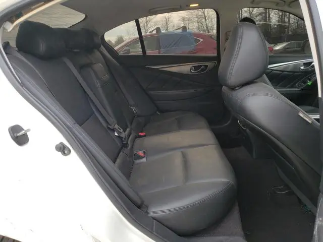 2017 INFINITI Q50 PREMIUM