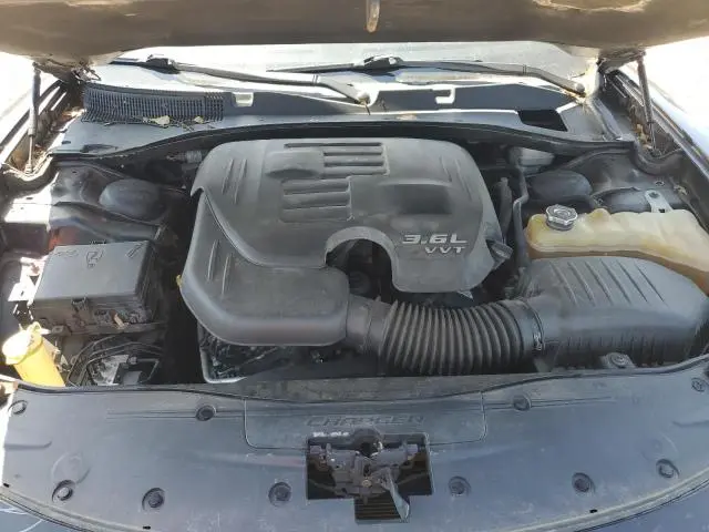 2015 DODGE CHARGER SE  