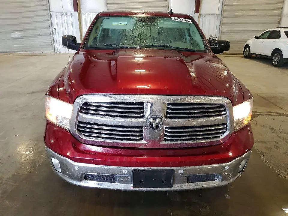 2018 RAM 1500 SLT  