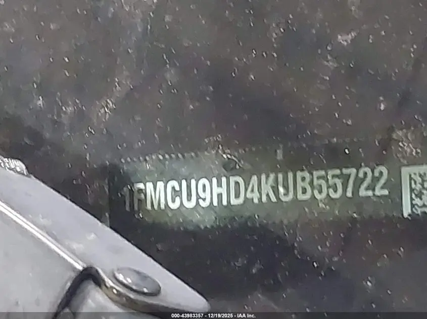 2019 FORD ESCAPE SEL