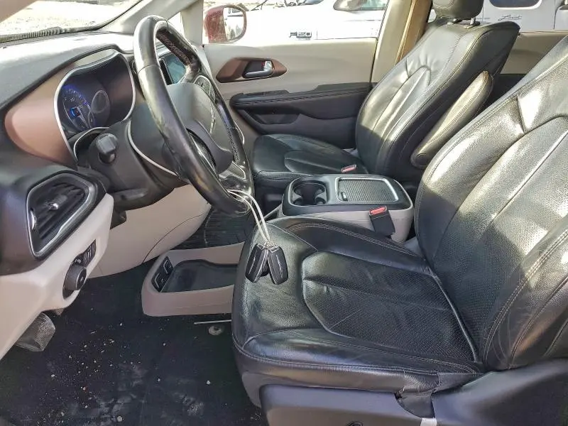 2017 CHRYSLER PACIFICA TOURING L PLUS  