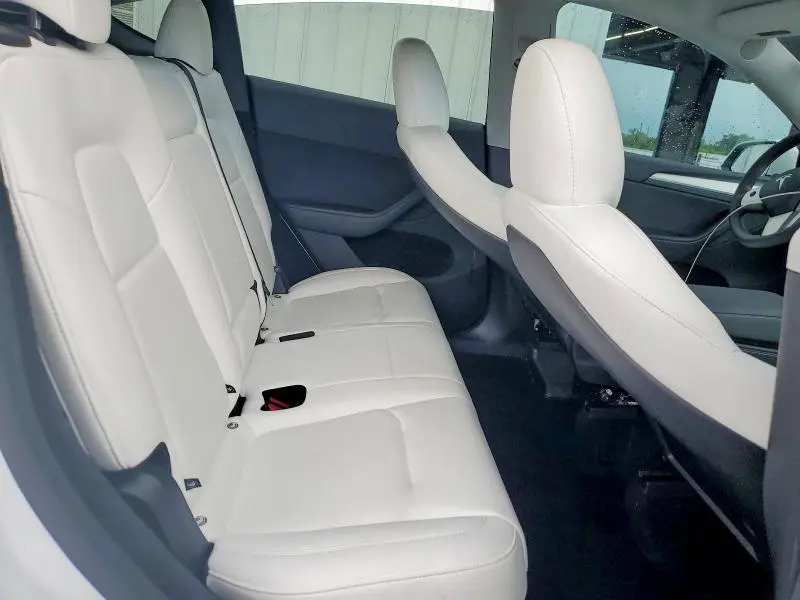 2025 TESLA MODEL Y   