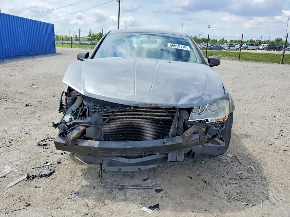 2013 DODGE AVENGER SE  