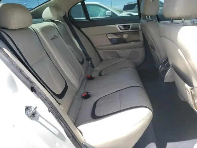 2012 JAGUAR XF PORTFOLIO  